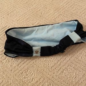 Lululemon reversible headband